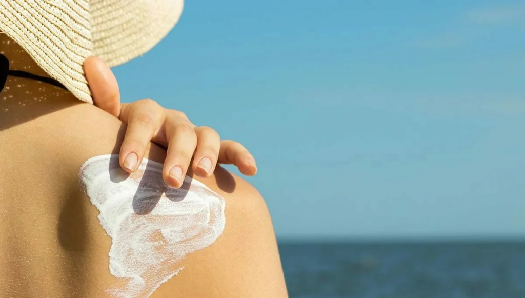 Top 4 des crèmes solaires anti-taches en Tunisie